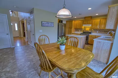 5810 W Brookmere St, Edwards, IL 61528 photo 11