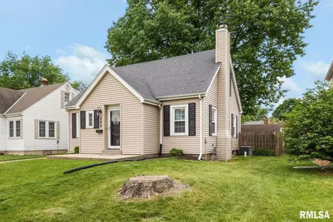 505 S Mathis Ave, Morton, IL 61550 photo 2