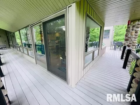 90 Emmy Rd, Macomb, IL 61455 photo 5