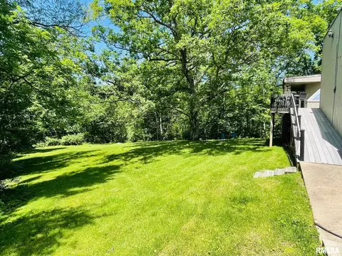 90 Emmy Rd, Macomb, IL 61455 photo 11