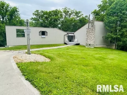 90 Emmy Rd, Macomb, IL 61455 photo 9