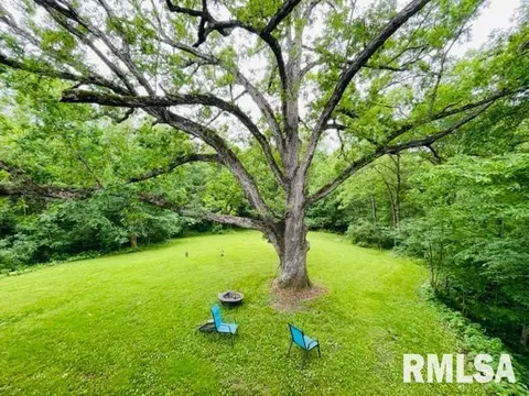 90 Emmy Rd, Macomb, IL 61455 photo 12