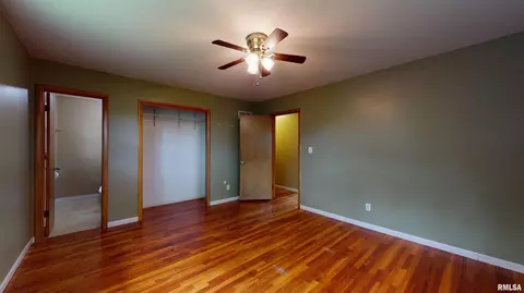2102 E Harvard Ave, Peoria, IL 61614 photo 21