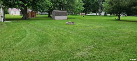 820 E Division St, Galva, IL 61434 photo 7