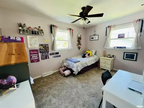 1154 Debbie Ln, Macomb, IL 61455 photo 19