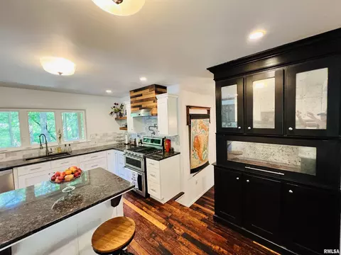 20 Hickory Bow, Macomb, IL 61455 photo 15
