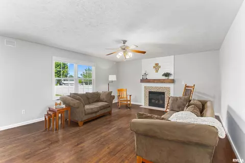 5515 W Barberry Ct, Edwards, IL 61528 photo 11