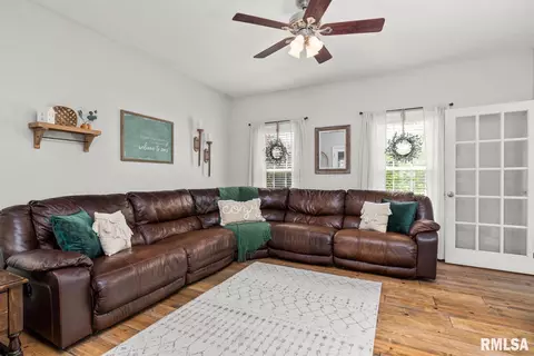 1502 Noel Dr, Metamora, IL 61548 photo 23