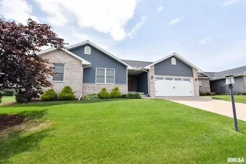 804 Devonshire Rd, Washington, IL 61571 photo 5
