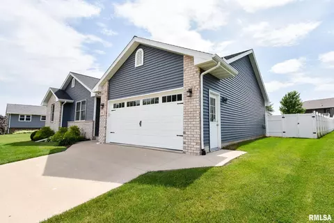 804 Devonshire Rd, Washington, IL 61571 photo 4