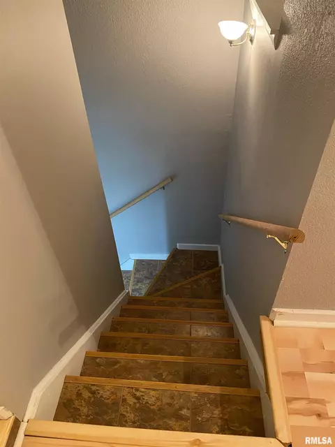 130 E Adams St, Macomb, IL 61455 photo 12