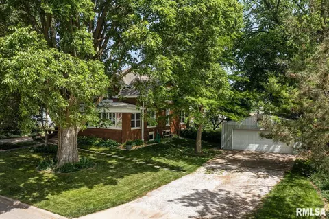 809 E Jefferson St, Washington, IL 61571 photo 63