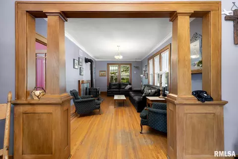 809 E Jefferson St, Washington, IL 61571 photo 10