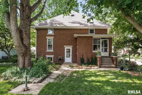 809 E Jefferson St, Washington, IL 61571 photo 52
