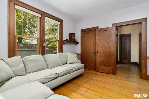 809 E Jefferson St, Washington, IL 61571 photo 23