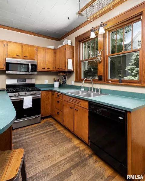 809 E Jefferson St, Washington, IL 61571 photo 19