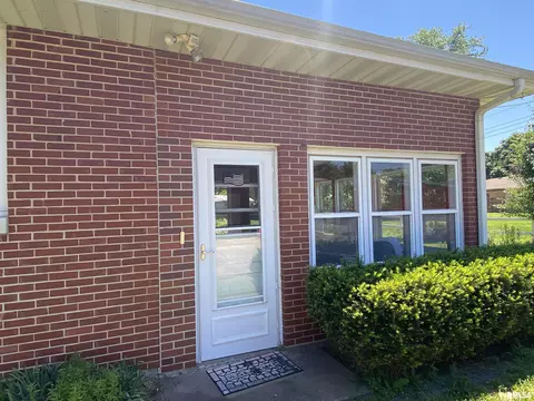 721 E Franklin St, Macomb, IL 61455 photo 41