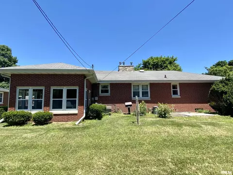 721 E Franklin St, Macomb, IL 61455 photo 39