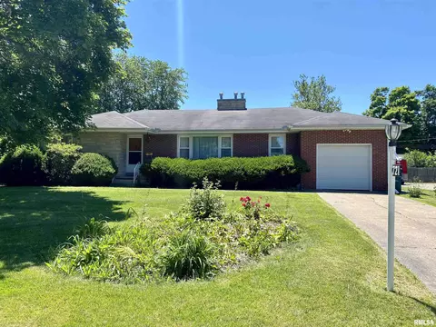 721 E Franklin St, Macomb, IL 61455 photo 42