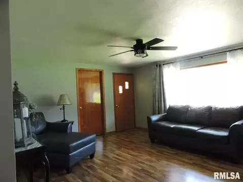 2434 Cherry Ln, Pekin, IL 61554 photo 29