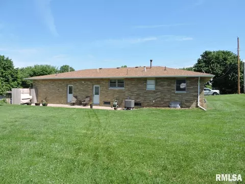 2434 Cherry Ln, Pekin, IL 61554 photo 12