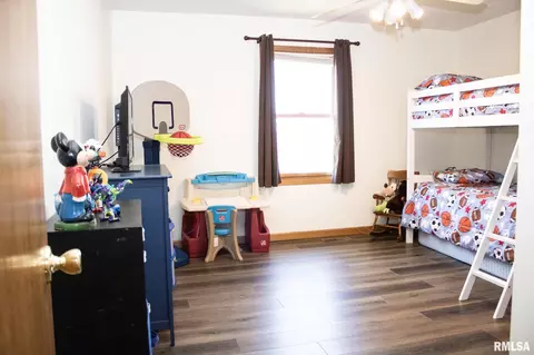 904 Dennis Dr, Eureka, IL 61530 photo 21