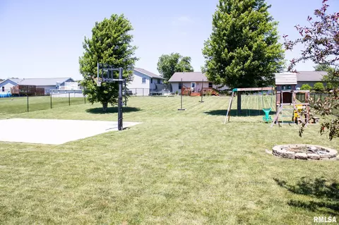 904 Dennis Dr, Eureka, IL 61530 photo 61