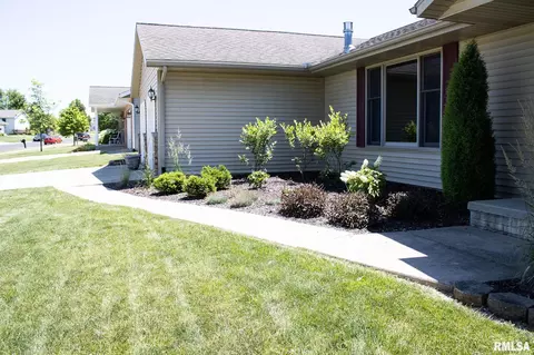 904 Dennis Dr, Eureka, IL 61530 photo 7