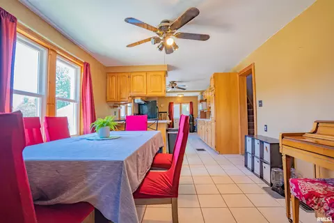 718 N Walnut St, Minonk, IL 61760 photo 5