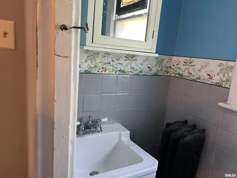 711 E Jackson St, Macomb, IL 61455 photo 19