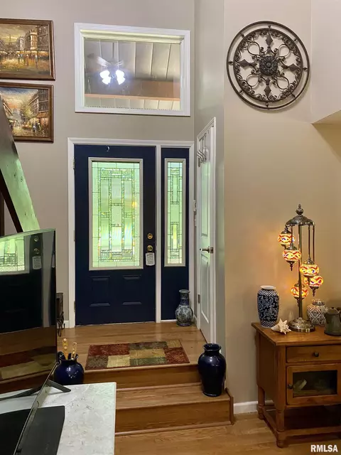 530 Flint Rd, Macomb, IL 61455 photo 8
