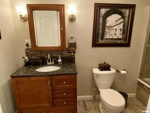 530 Flint Rd, Macomb, IL 61455 photo 30