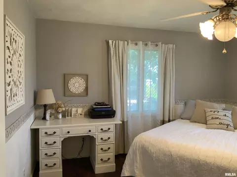 608 Gateway Dr, Henry, IL 61537 photo 24