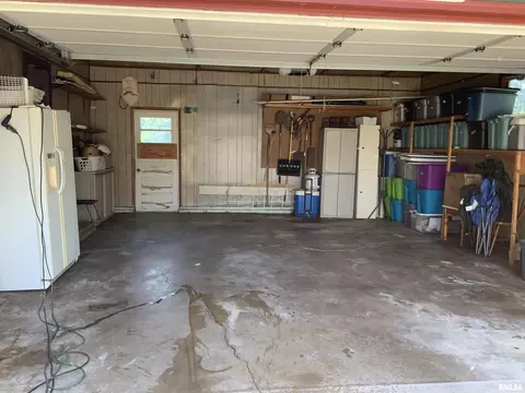 608 Gateway Dr, Henry, IL 61537 photo 30