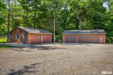 354 Grimm Rd, Congerville, IL 61729 photo 4