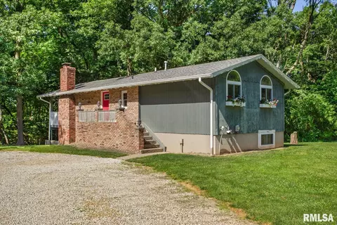 354 Grimm Rd, Congerville, IL 61729 photo 5