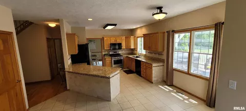 7904 W Bridlebrook Dr, Mapleton, IL 61547 photo 10