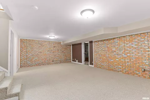 640 N 3rd Ave, Morton, IL 61550 photo 15