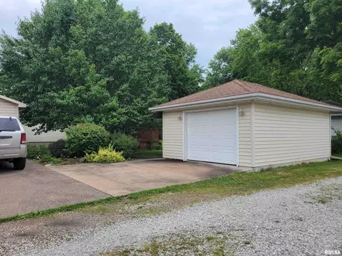 619 E Washington St, Macomb, IL 61455 photo 27