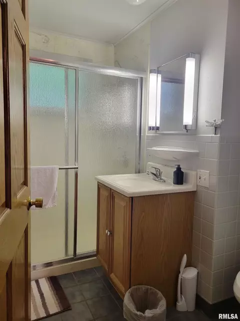 619 E Washington St, Macomb, IL 61455 photo 10
