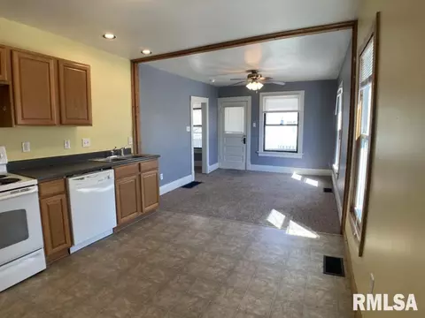 520 S Johnson St, Macomb, IL 61455 photo 15