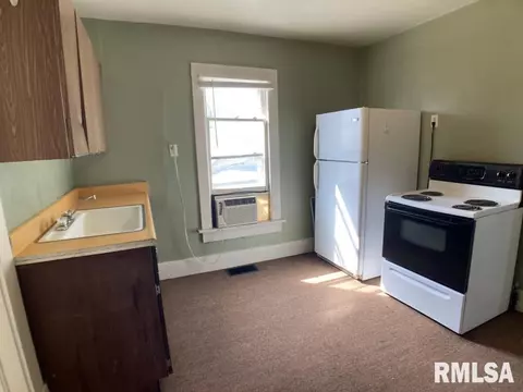 520 S Johnson St, Macomb, IL 61455 photo 23