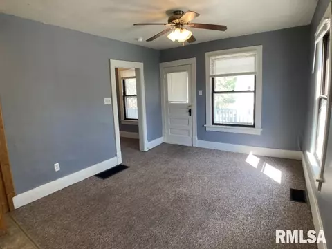 520 S Johnson St, Macomb, IL 61455 photo 17