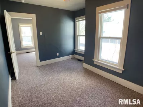 520 S Johnson St, Macomb, IL 61455 photo 28