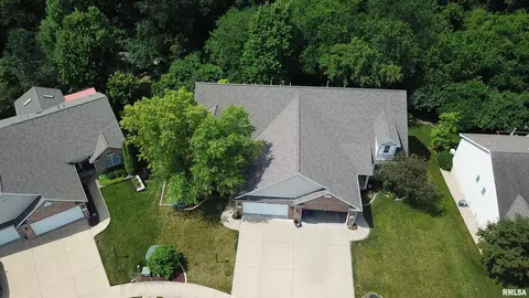 116 W Hillside Ct, Dunlap, IL 61525 photo 43