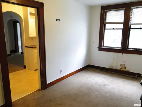400 E Pierce St, Macomb, IL 61455 photo 21