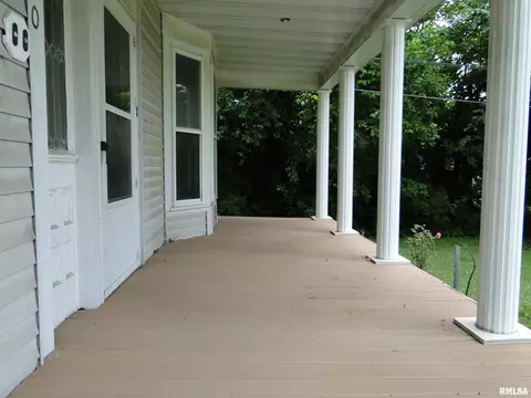 400 E Pierce St, Macomb, IL 61455 photo 23