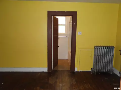 400 E Pierce St, Macomb, IL 61455 photo 18