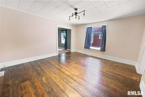 707 13th St, Lacon, IL 61540 photo 9