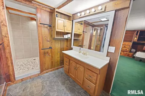 707 13th St, Lacon, IL 61540 photo 22